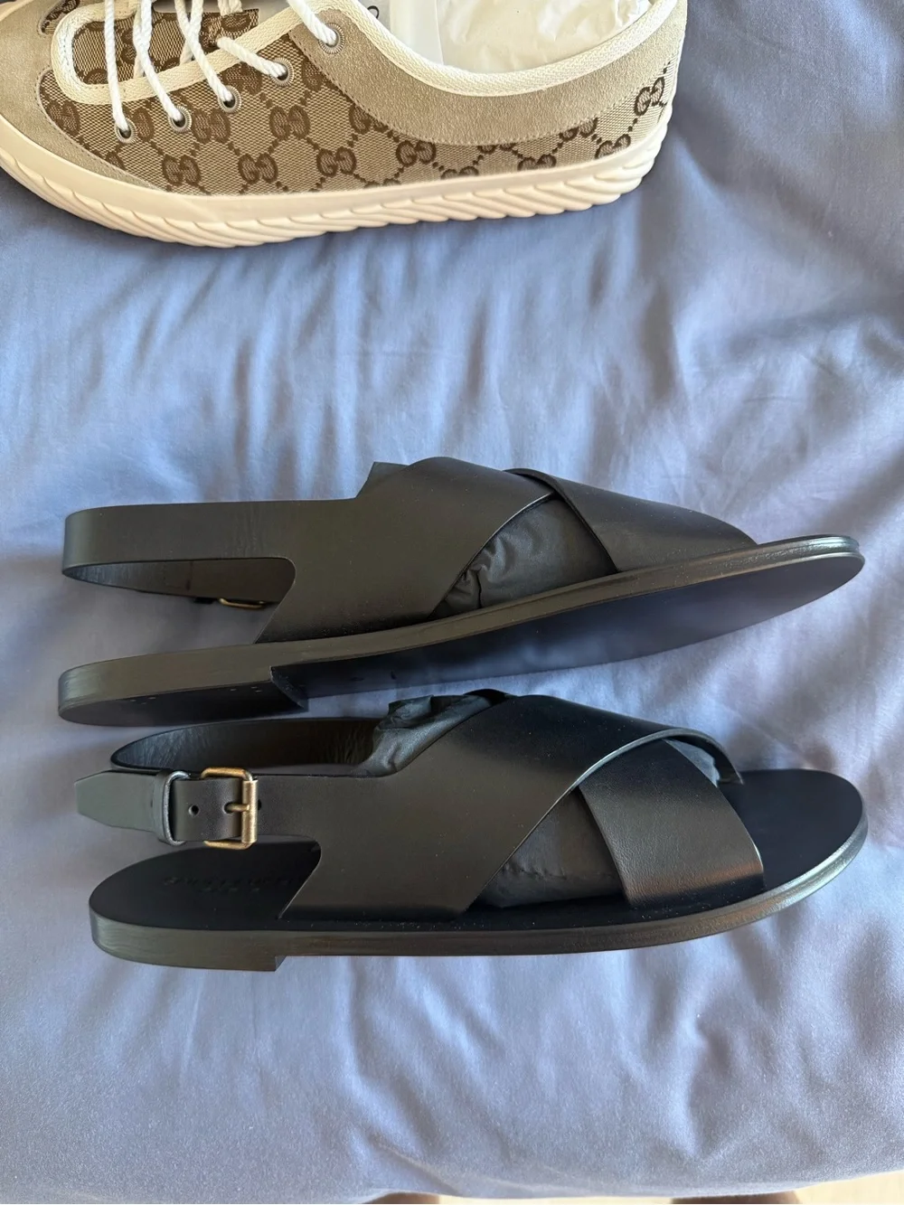 Saint Laurent minimal saint